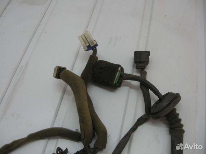 Проводка (коса) двери задней правой Mitsubishi Gal