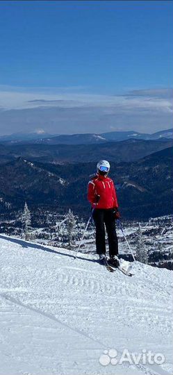 Горнолыжная куртка женская р. 44-46