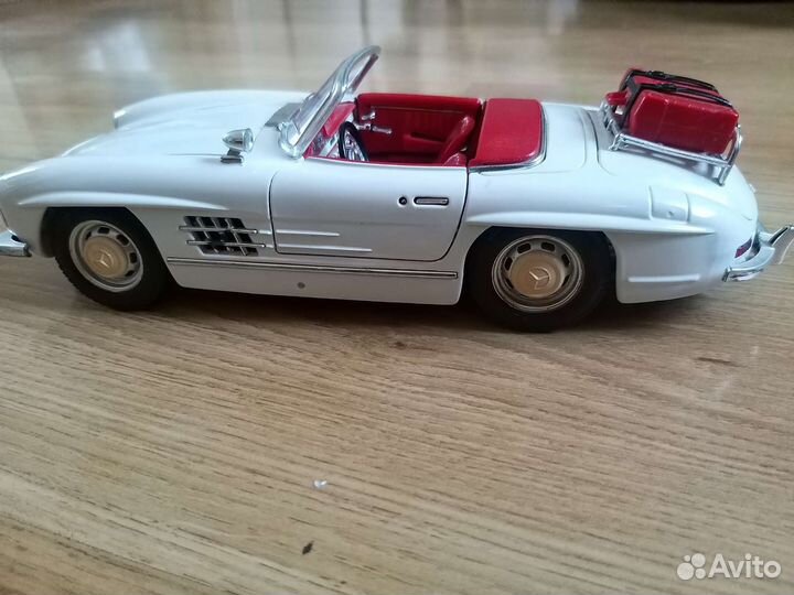 Модель автомобиля mercedes sl 300