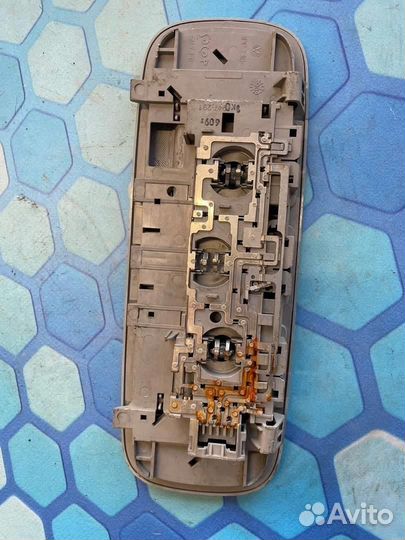 Плафон освещения салона 1K0947291