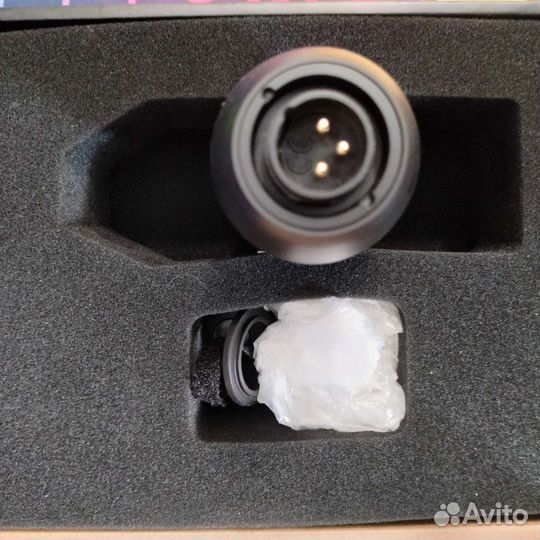 Студийный микрофон AKG P120