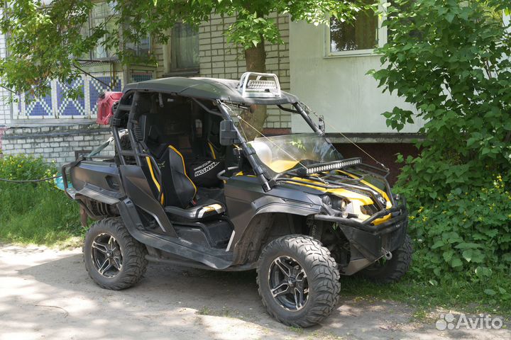 BRP Can-Am Commander X 1000EFI