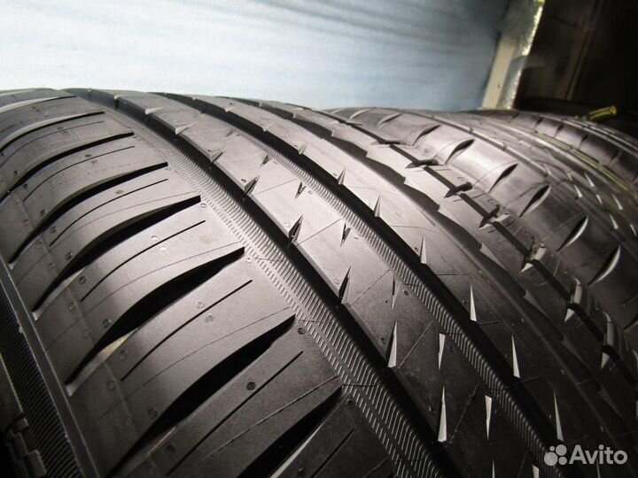 Michelin Pilot Sport 4 SUV 235/50 R20 104Y