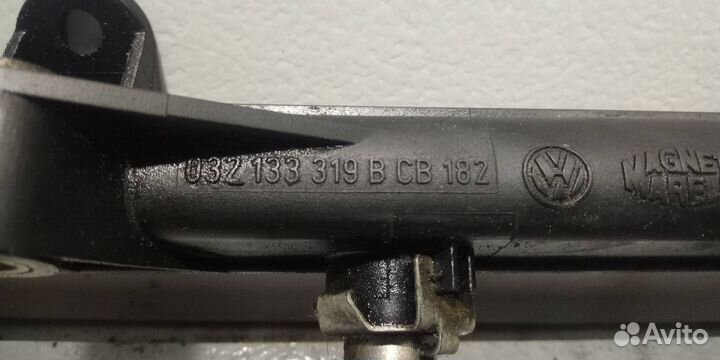 Топливная рампа Skoda Octavia (A4) 1U2 2000