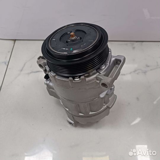 Компрессор кондиционера Mercedes-Benz