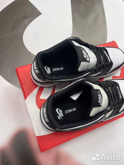 Кроссовки nike dunk