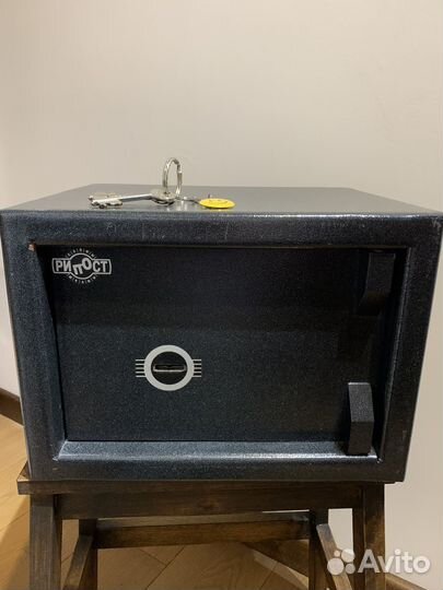 Сейф Рипост