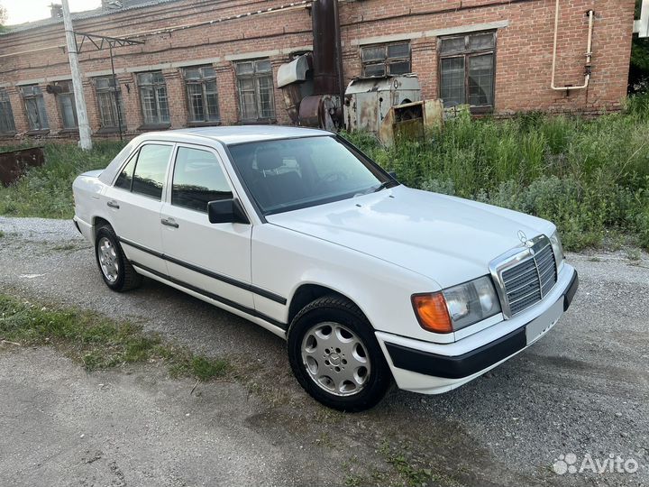 Mercedes-Benz W124 2.3 МТ, 1986, 130 000 км