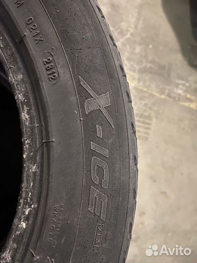 Michelin X-Ice 215/55 R16