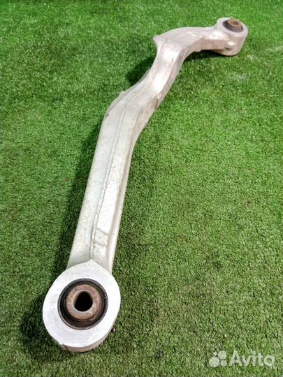 Рычаг подвески задний левый Nissan X-Trail NT31