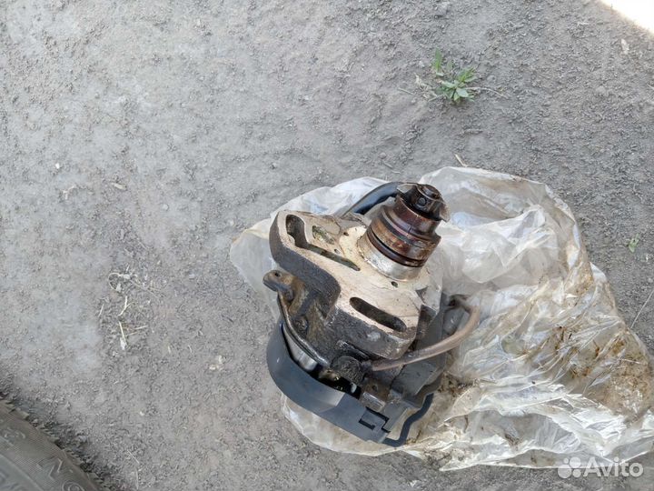 Трамблер toyota corolla ае100 5fe