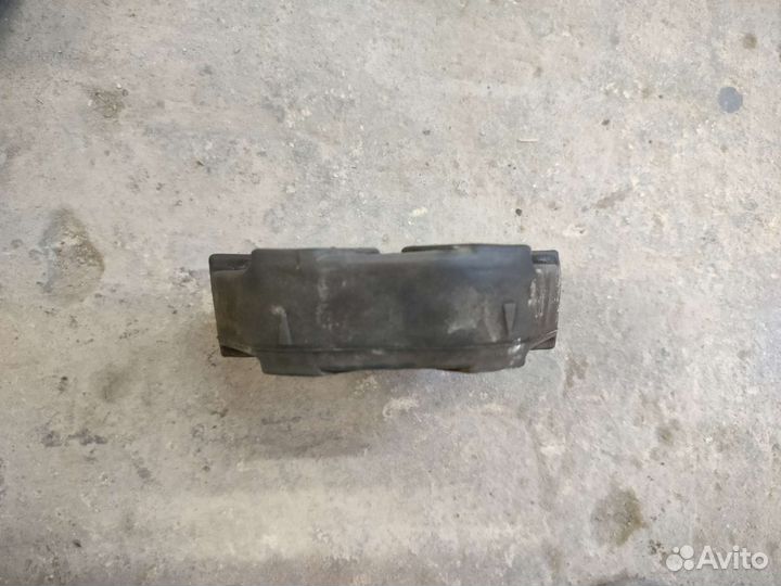 Эластичная муфта кардана бмв e34