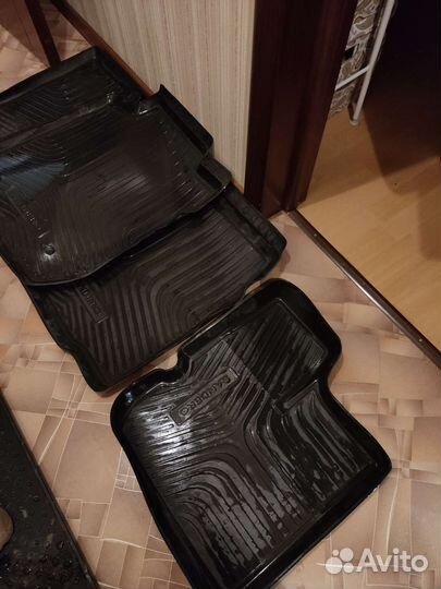 Коврики в машину sandero