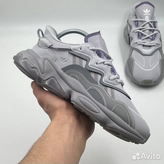 Кроссовки Adidas Ozweego