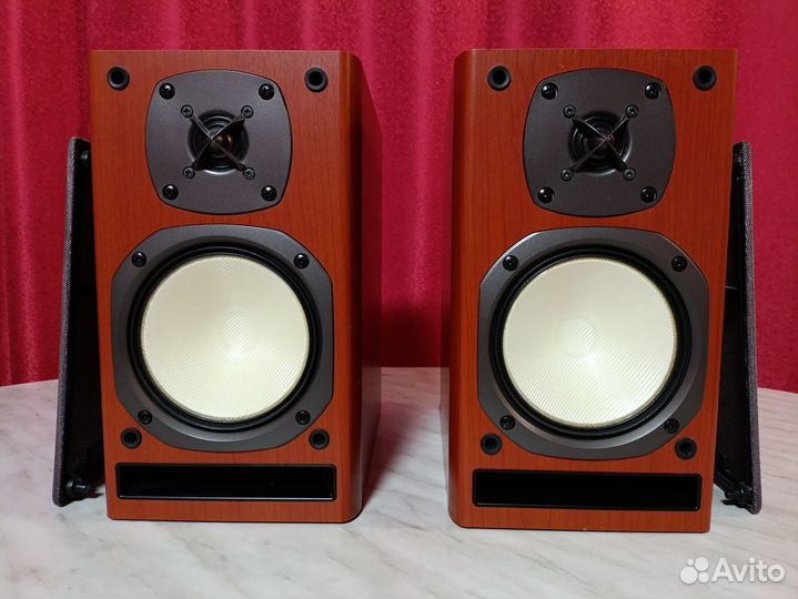 Акустические колонки Onkyo d-n7nx
