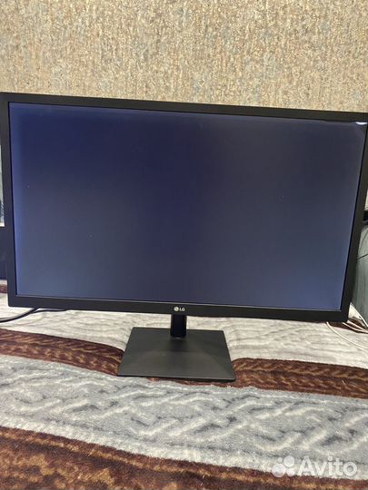 Монитор LG