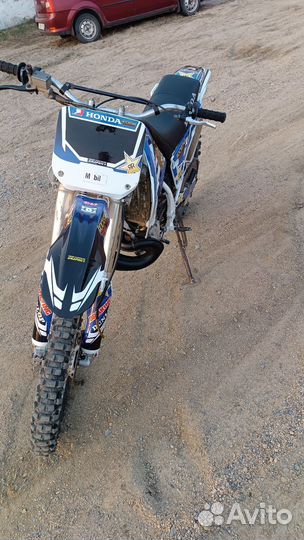 Honda crm 250r mk2