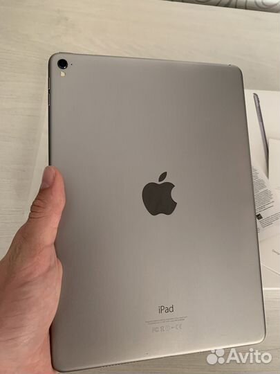 iPad pro 9.7