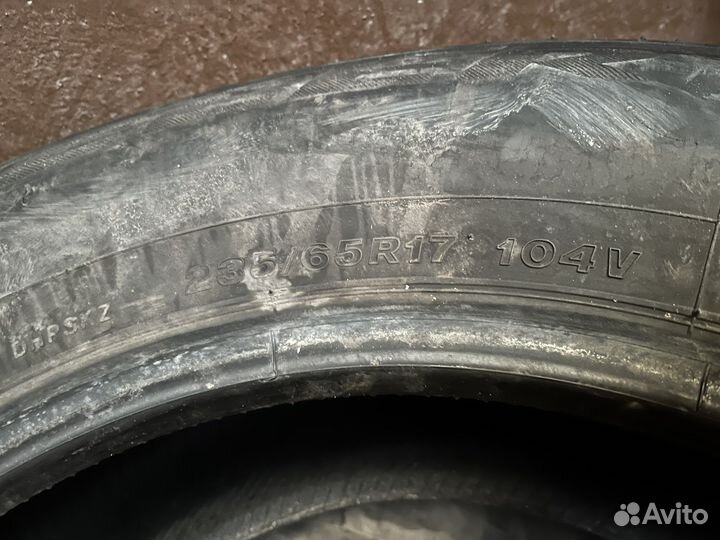 Bridgestone Dueler H/P Sport 235/65 R17 104V