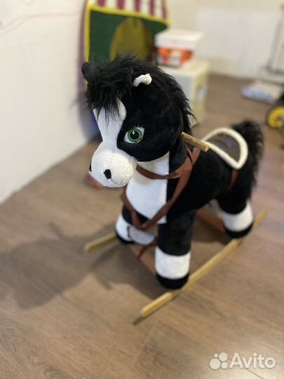 Качалка лошадь