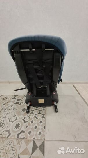 Автокресло babyton