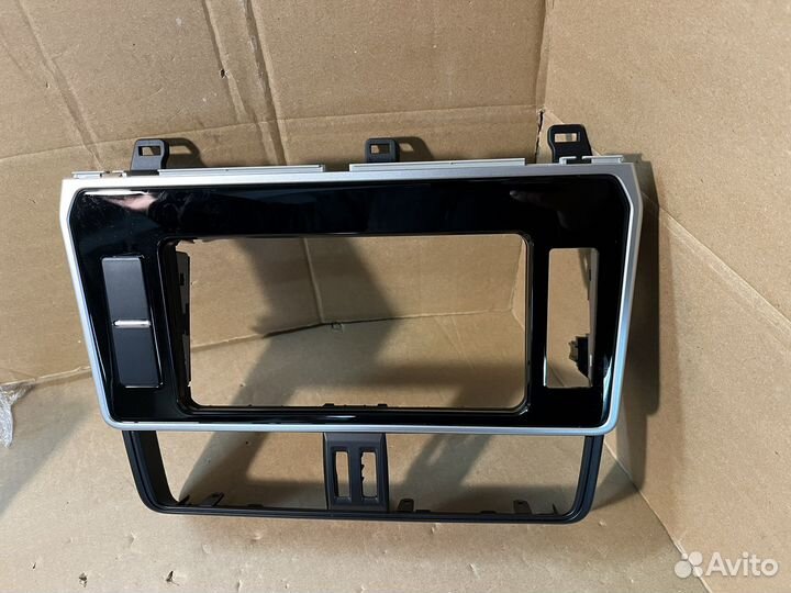 Рамка для магнитолы Toyota Land Cruiser prado 150