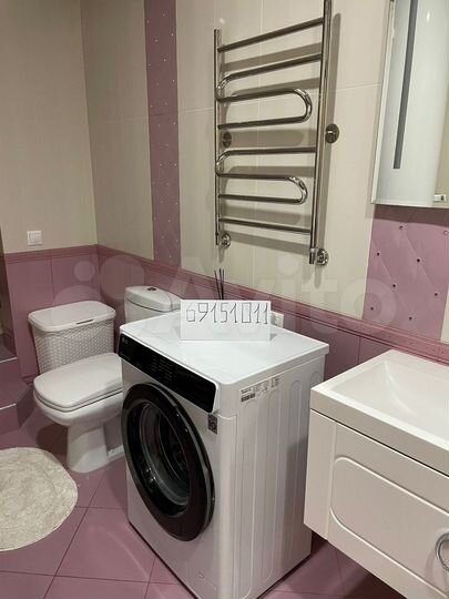 3-к. квартира, 100 м², 1/6 эт.