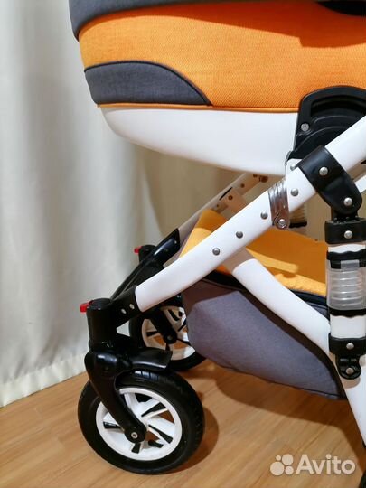 Коляска 2 в 1 Caretto Riviera/доставка бесплатно