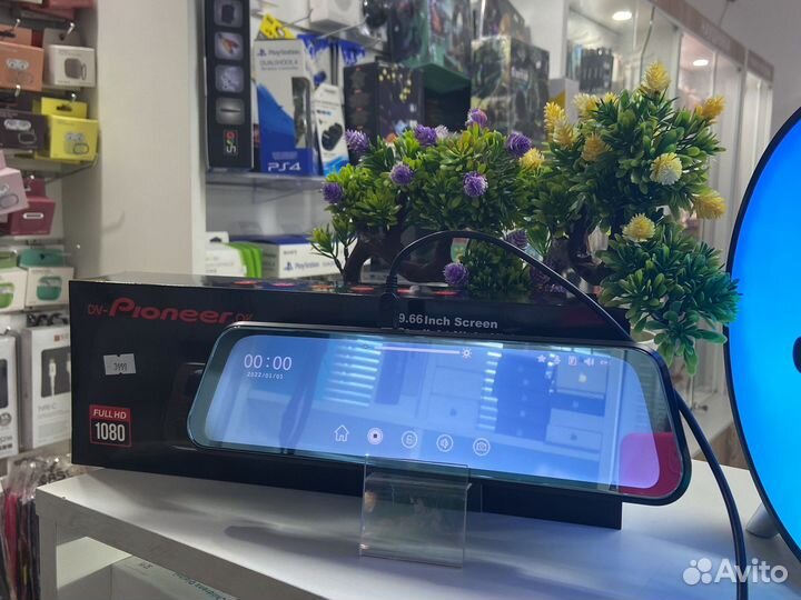 Видеорегистратор с парктроником (новый, гарантия)