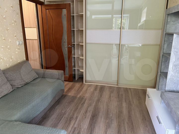 2-к. квартира, 40 м², 3/5 эт.