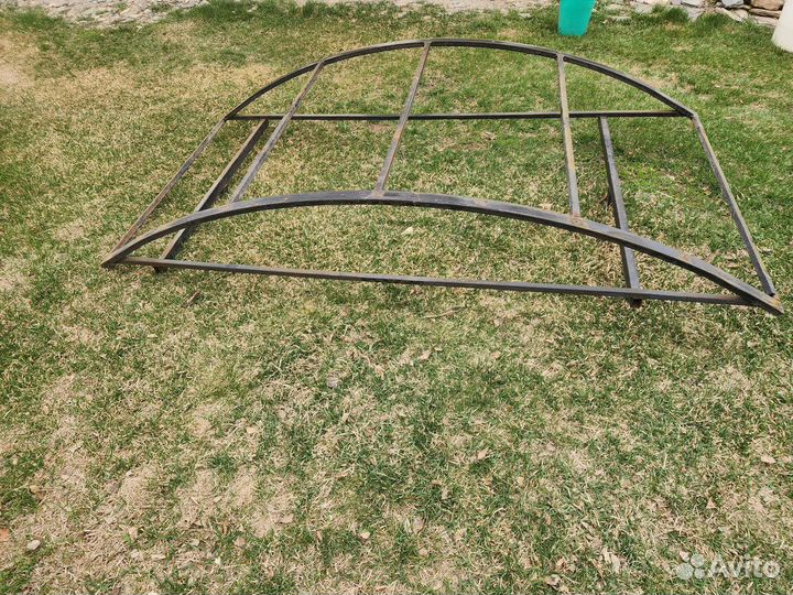 Козырек над крыльцом бу