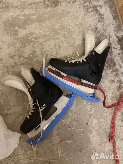 Коньки хоккейные