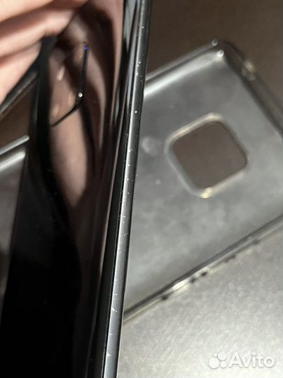 Смартфон Huawei Mate 20 pro