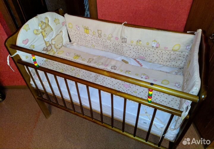Детская кроватка