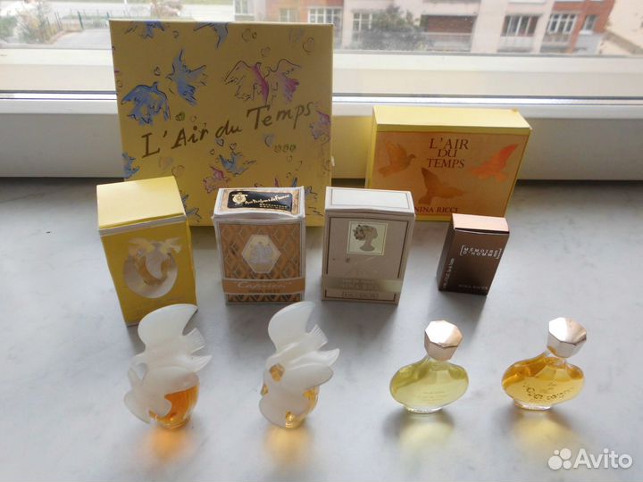 Миниатюры nina ricci винтаж от