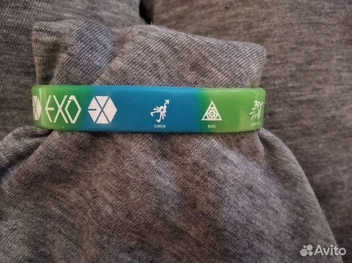 Браслет EXO