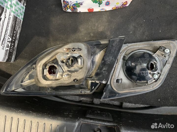 Задний левый фонарь Mazda 3 BK хетч