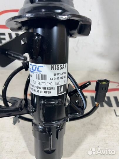 Амортизатор передний Левый Infiniti Qx70/Fx S51