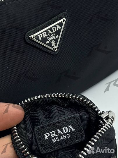 Сумка Prada Re-edition 2005 Black оригинал