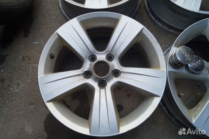 R17 5x114.3 et40 67.1 6.5j комплект литых дисков