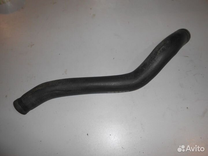 Патрубок радиатора нижний