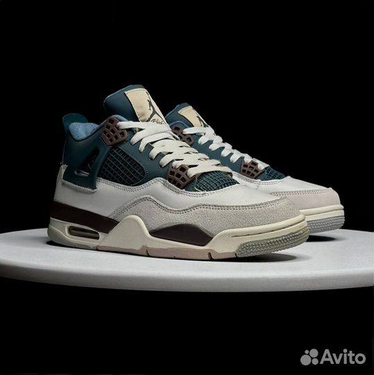 Кроссовки Nike Air Jordan 4