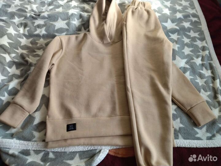 Спортивный костюм женский теплый новый
