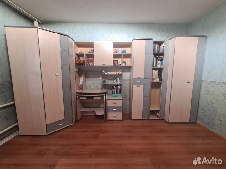 Мебель в детскую комнату