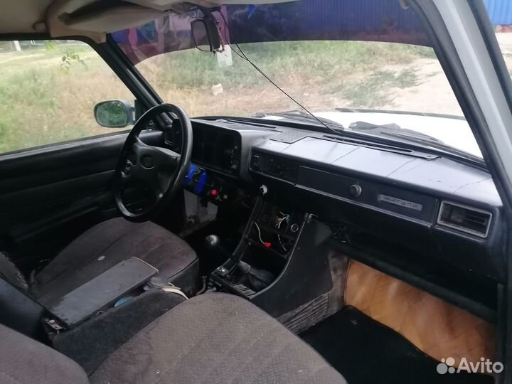 ВАЗ 2105 1.5 МТ, 1999, 150 000 км