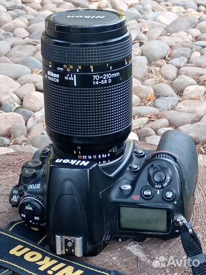 Nikon D700 body