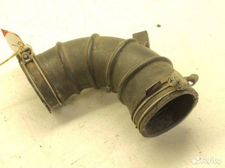 Патрубок воздушного фильтра Toyota Rav4 ACA20