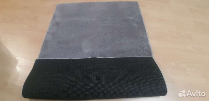 Ковер с низким ворсом