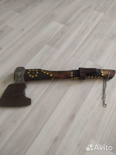 Топор на подарок