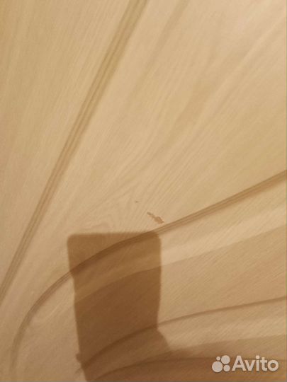 Две двери с наличниками